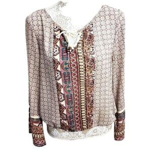 American Rag women's boho cream Long Bell Sleeve lightweight top, Medium
